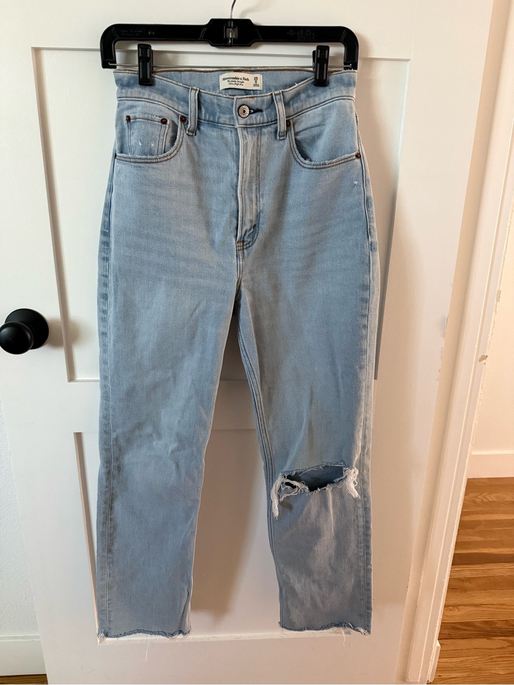 abercrombie Light Blue Curve Love Ultra High Rise Ankle Straight Jeans